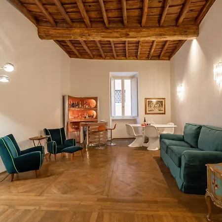 Chic And Style In Historical Via Giulia Apartment Rome Exterior photo