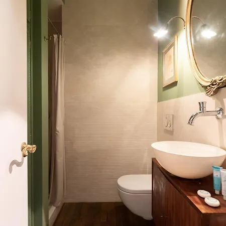 Chic And Style In Historical Via Giulia Apartment Rome Exterior photo