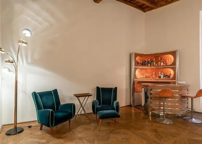 Chic And Style In Historical Via Giulia